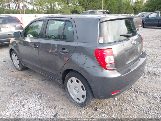 Scion xD