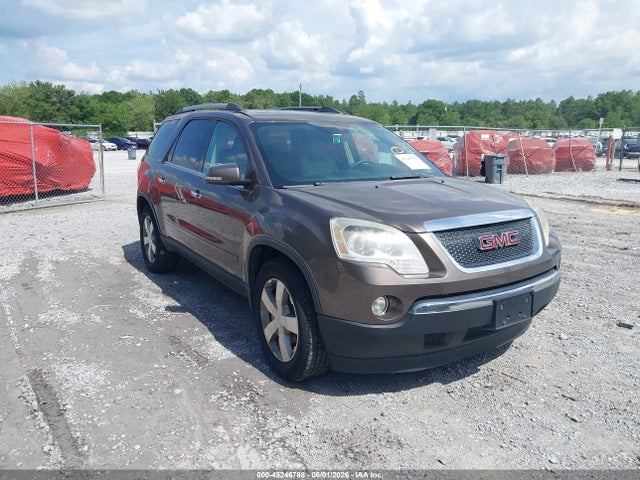 Salvage GMC Acadia Image