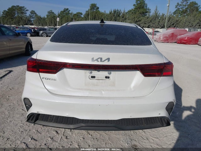 Kia Forte Lxs