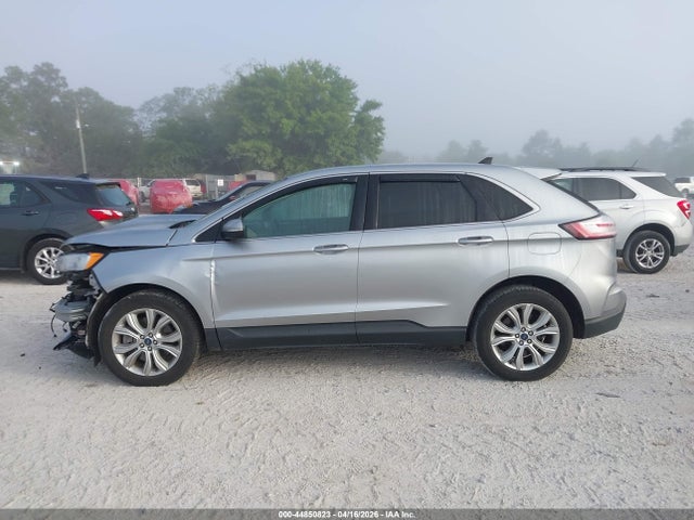 Ford Edge Titanium