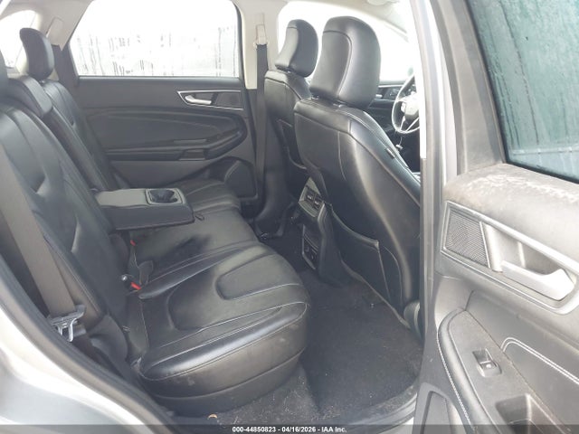 Ford Edge Titanium
