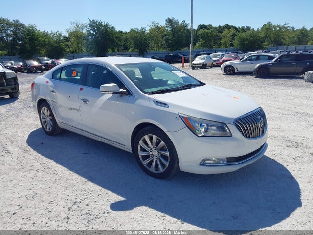 Salvage Buick LaCrosse Image