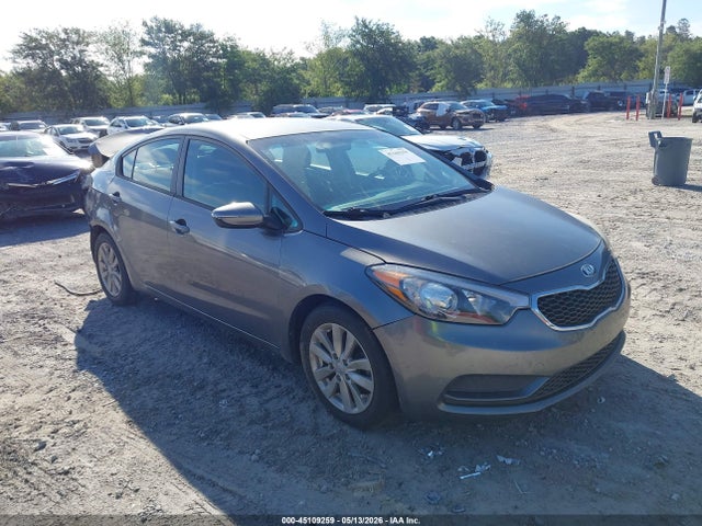 Salvage Kia Forte Image
