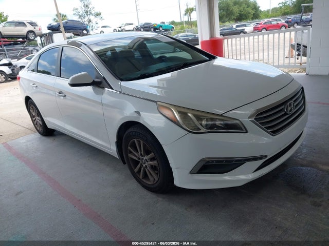 Salvage Hyundai SONATA Image