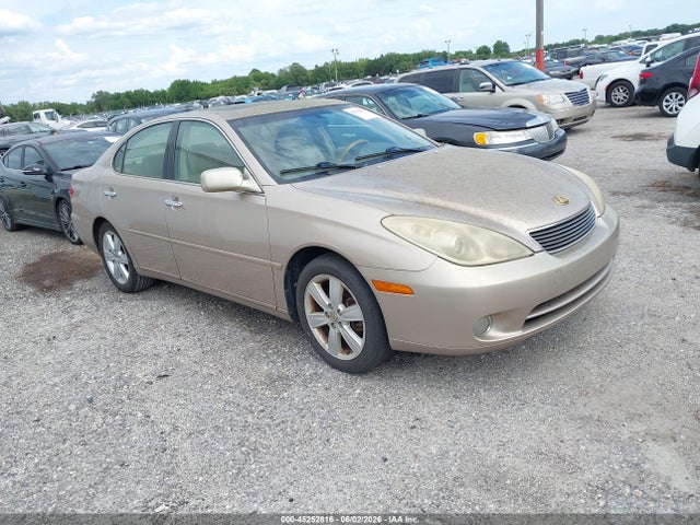 Salvage Lexus Es Image