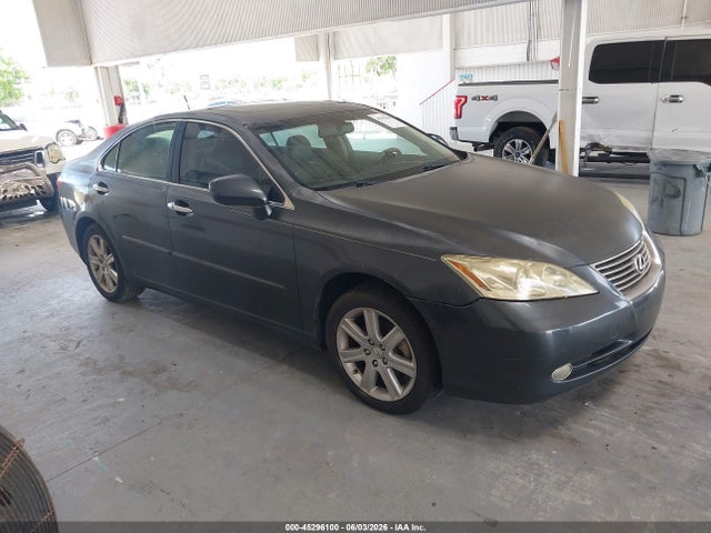 Salvage Lexus Es Image