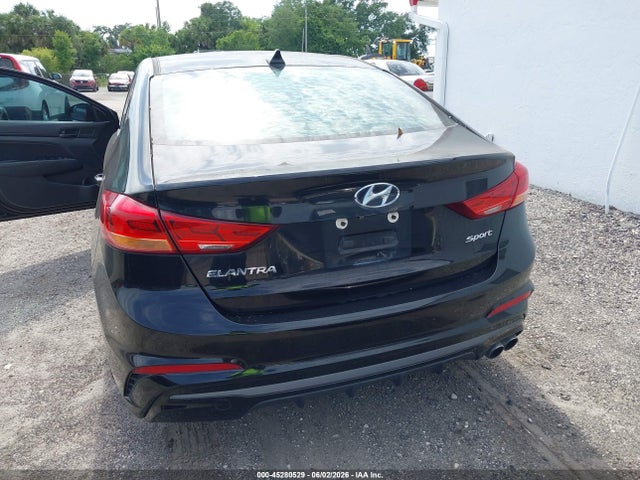 Hyundai ELANTRA Sport