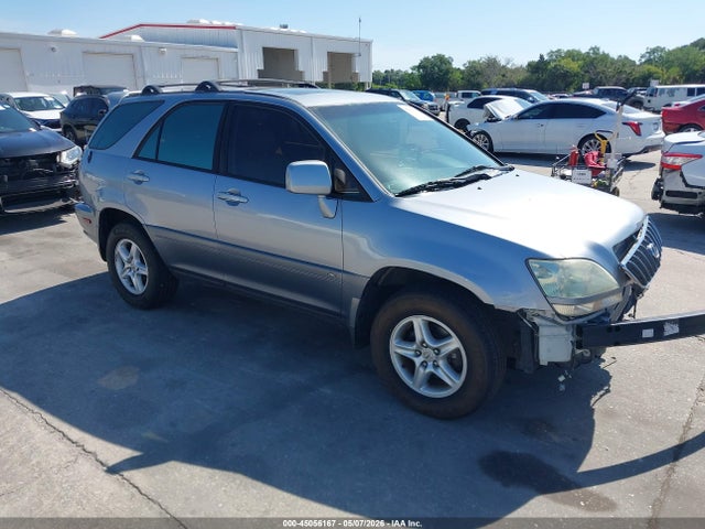 Salvage Lexus RX Image