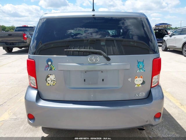 Scion xB