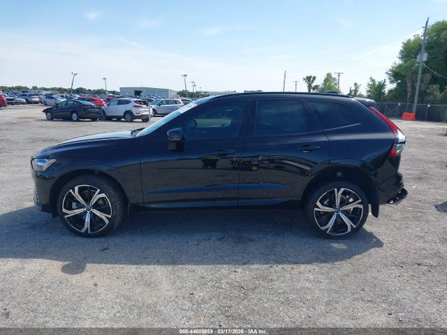 Volvo XC60 B5 Ultimate Dark Theme