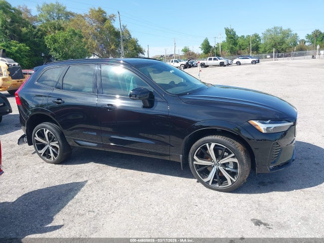 Volvo XC60 B5 Ultimate Dark Theme