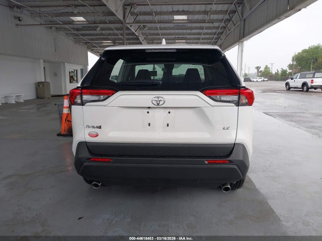 Toyota RAV4 Le