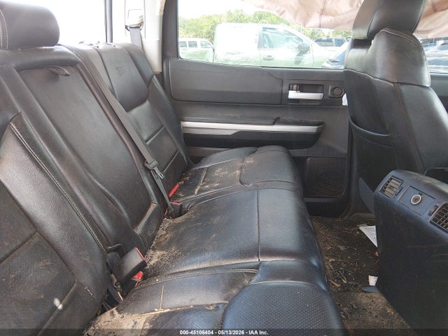 Toyota Tundra Sr5 5.7l V8