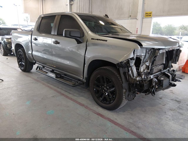 Salvage Chevrolet Silverado 1500 Image