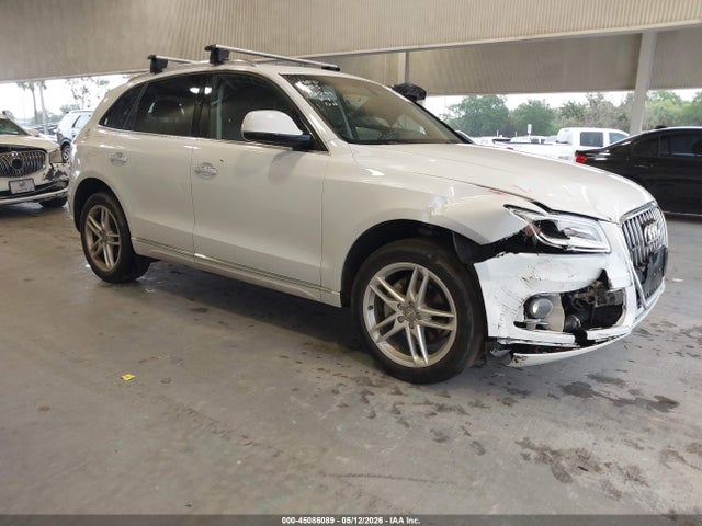 Salvage Audi Q5 Image