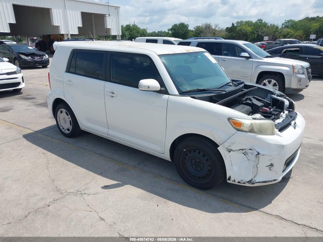 Salvage Scion xB Image