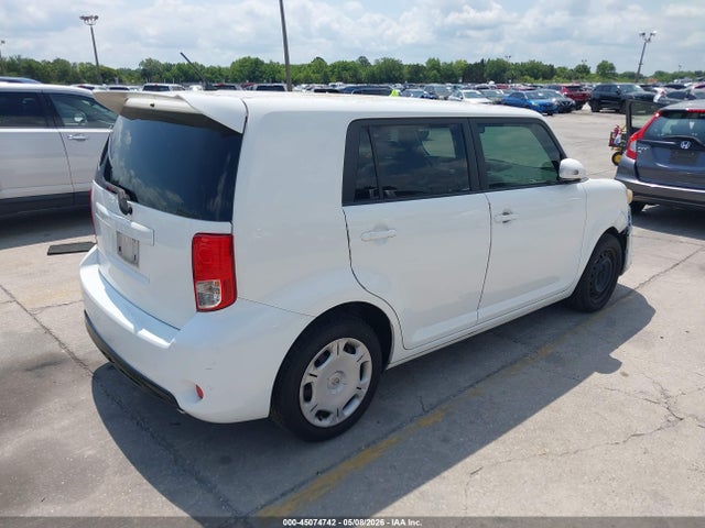 Scion xB
