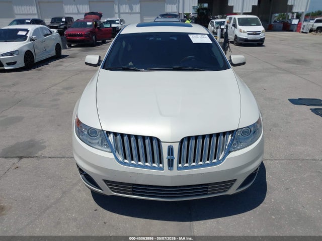 Lincoln MKS