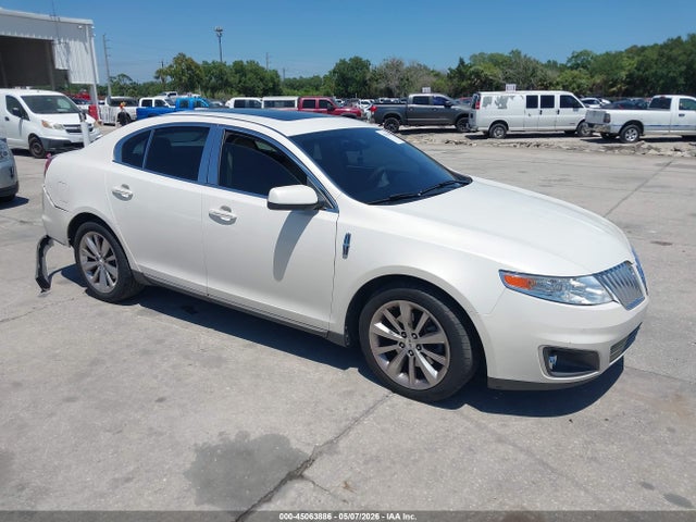 Salvage Lincoln MKS Image
