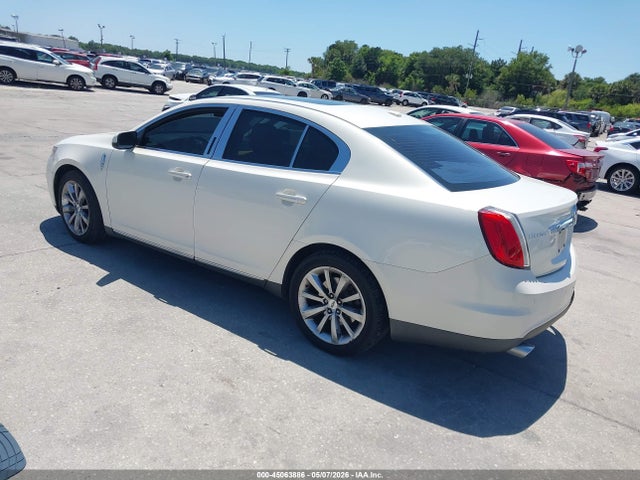 Lincoln MKS