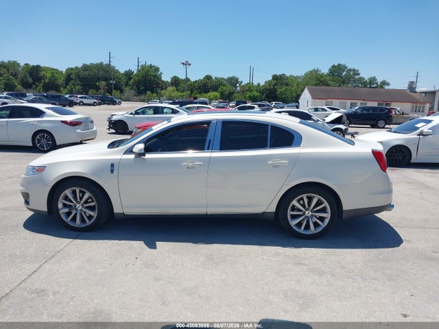 Lincoln MKS