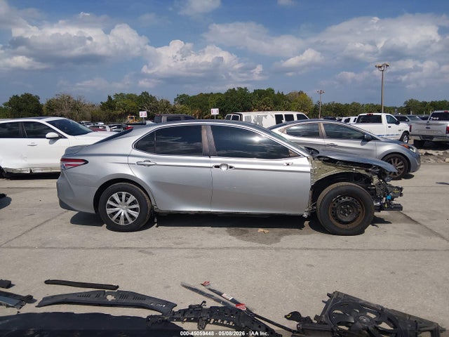 Toyota Camry L