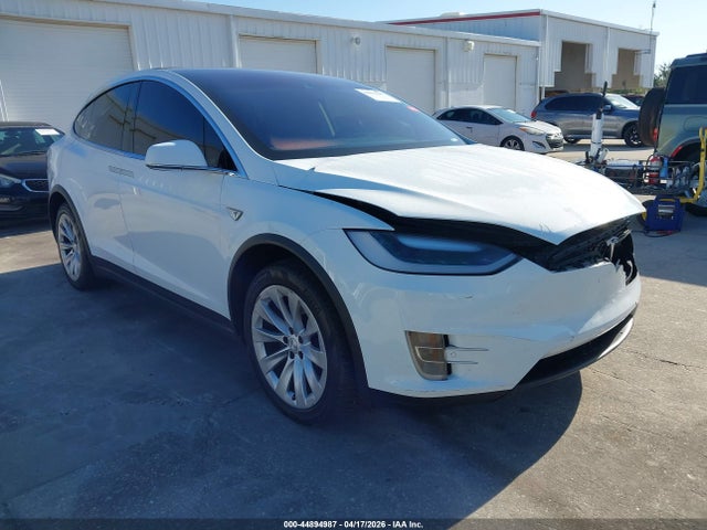 Salvage Tesla Model X Image