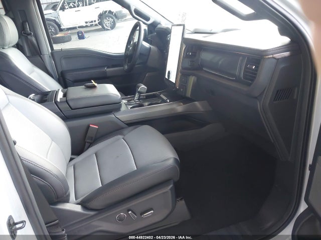 Ford F-150 Lariat