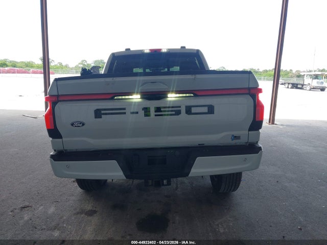 Ford F-150 Lariat