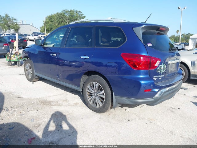 Nissan Pathfinder Sl