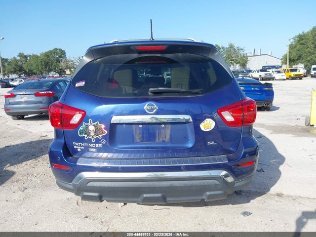 Nissan Pathfinder Sl