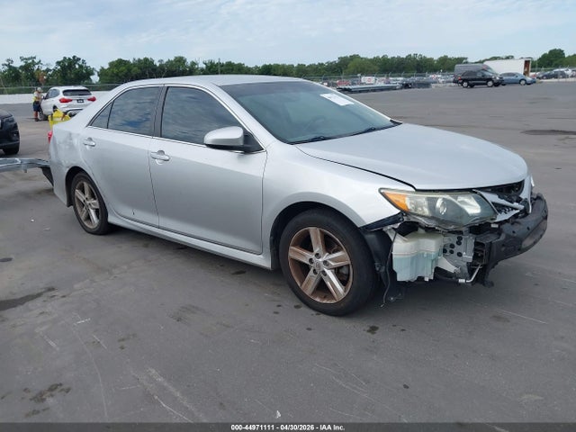 Salvage Toyota Camry Image