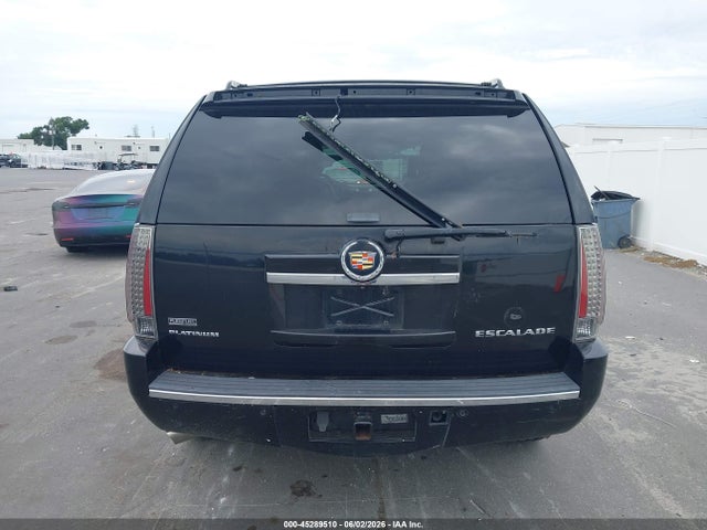 Cadillac Escalade Platinum Edition