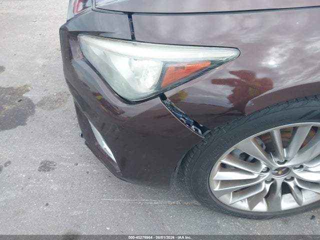 INFINITI Q50 Luxe