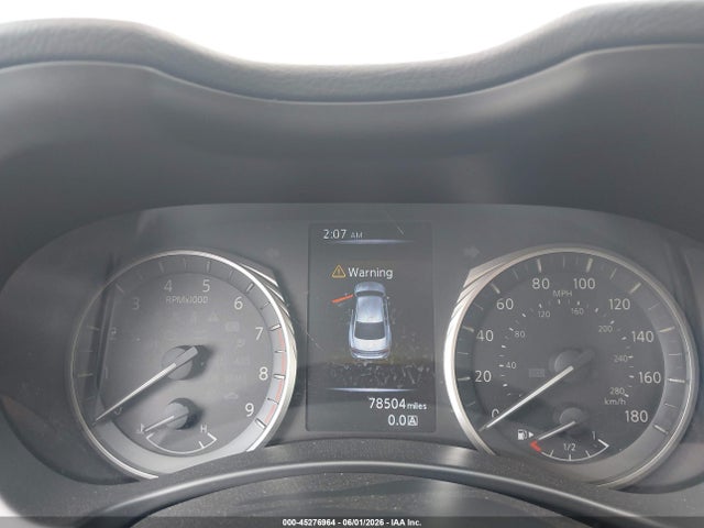 INFINITI Q50 Luxe