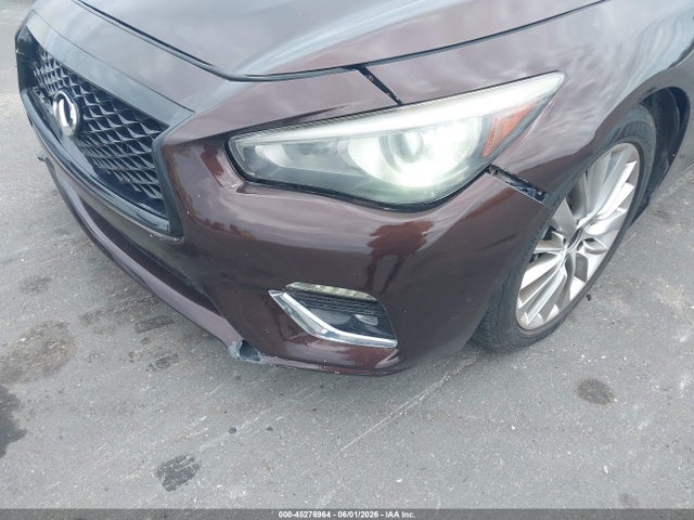 INFINITI Q50 Luxe