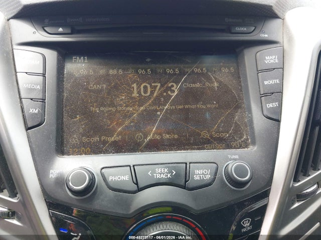 Hyundai VELOSTER