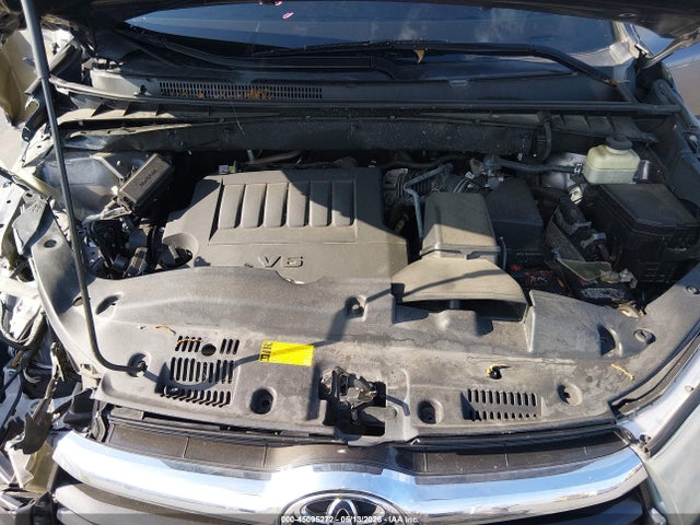 Toyota Highlander Xle V6