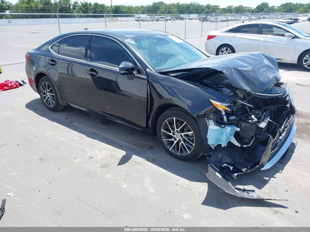 Salvage Lexus Es Image