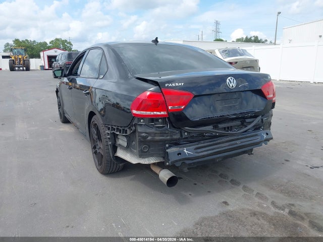 Volkswagen Passat 1.8t Wolfsburg Edition