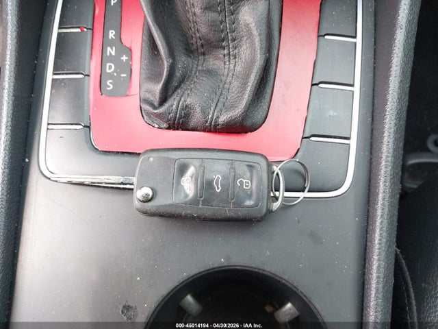 Volkswagen Passat 1.8t Wolfsburg Edition