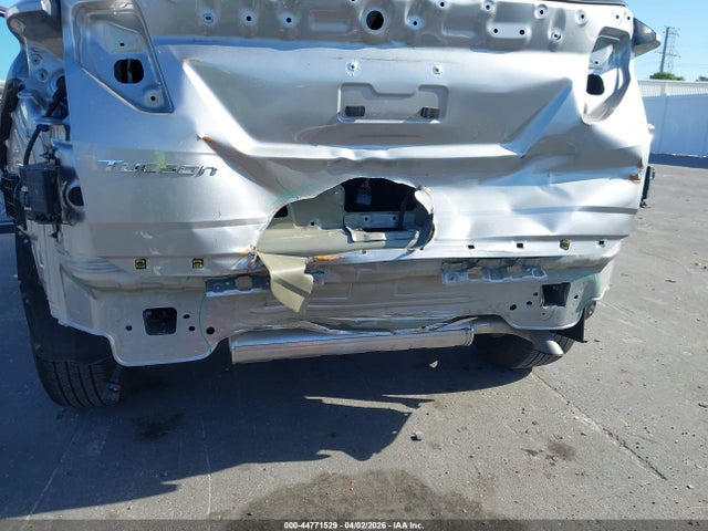 Hyundai TUCSON Sel