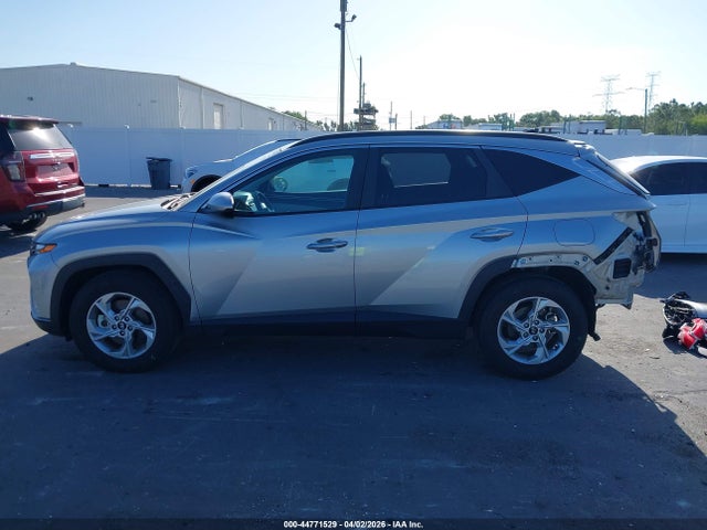 Hyundai TUCSON Sel