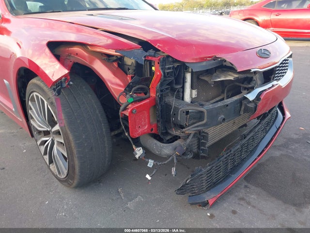 Kia Stinger Premium