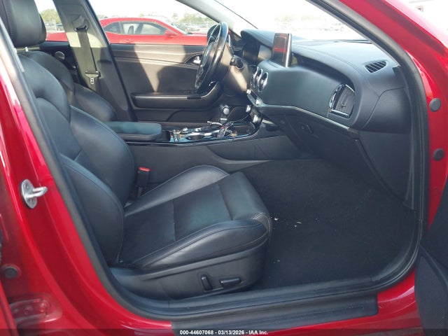 Kia Stinger Premium