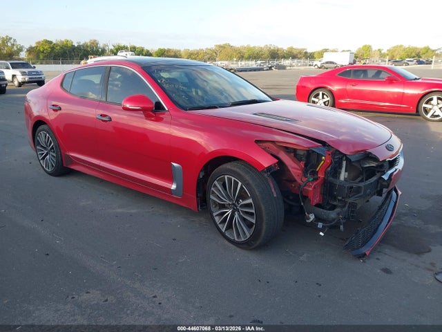 Salvage Kia Stinger Image