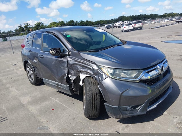 Salvage Honda CR-V Image