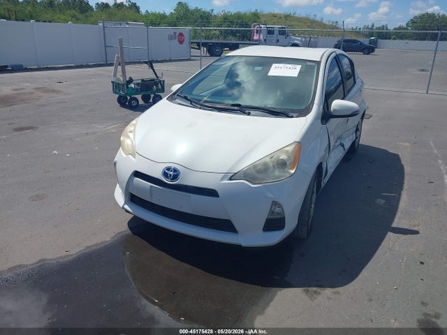 Toyota Prius c One