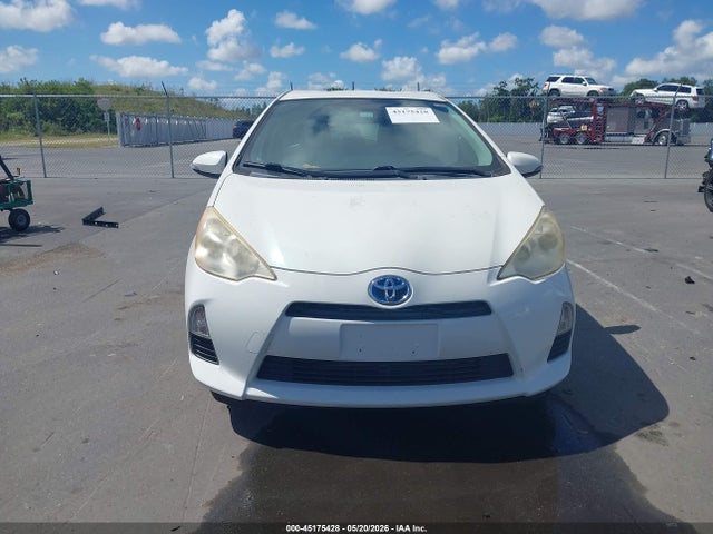 Toyota Prius c One