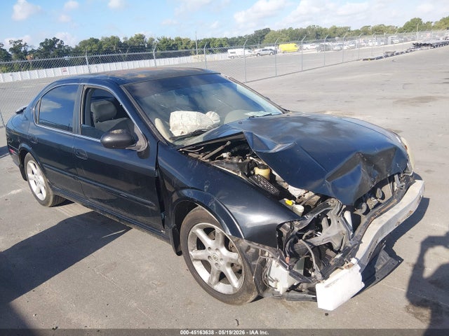 Salvage Nissan Maxima Image